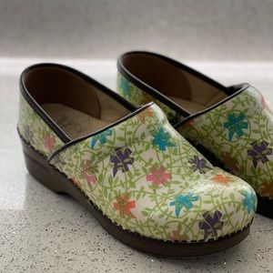 Dansko vegan clogs